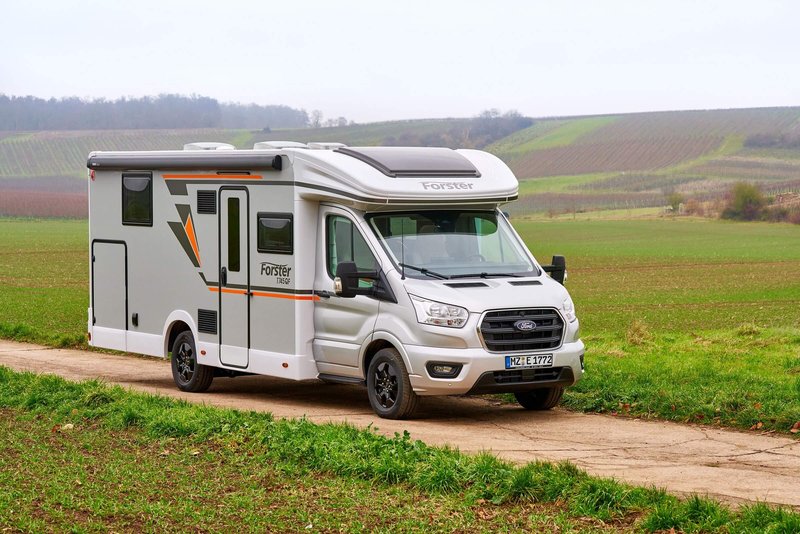 Foto: Forster - Der Forster T745 QF Vibe ist ein knapp siebeneinhalb Meter langer Teilintegrierter auf Ford-Transit-Basis Foto: Forster - Der Forster T745 QF Vibe ist ein knapp siebeneinhalb Meter langer Teilintegrierter auf Ford-Transit-Basis
